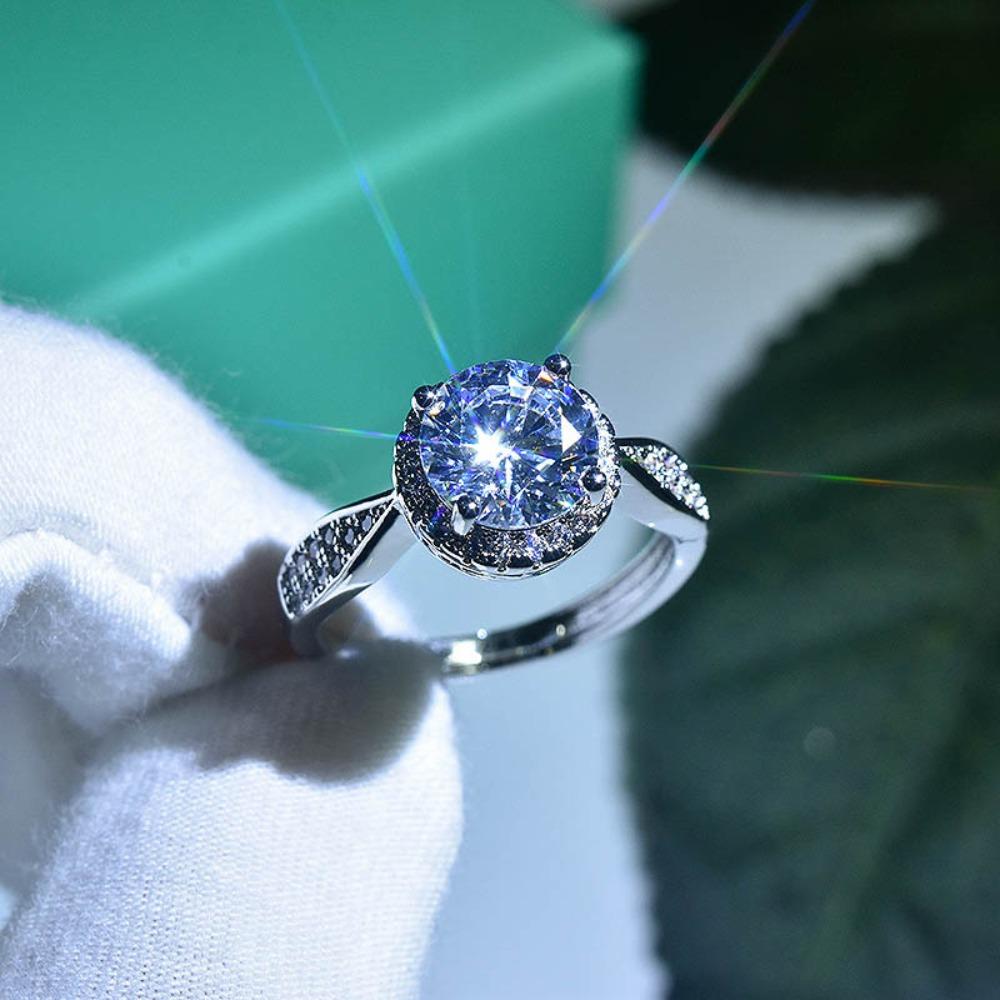 2 Carat Moissanite Open Ring with 8 Hearts 8 Arrows Adjustable Design Elegant Womens Jewelry adjustable