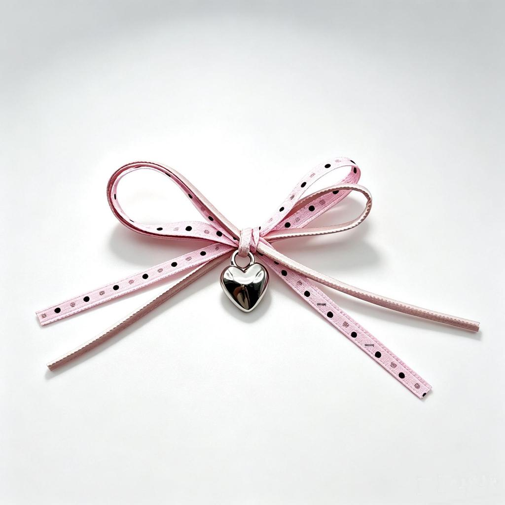 Bowknot Heart Hanging Accessory: DIY for Phone Cases, Hair Clips, Handbags, Shoes, Socks, and Bags.