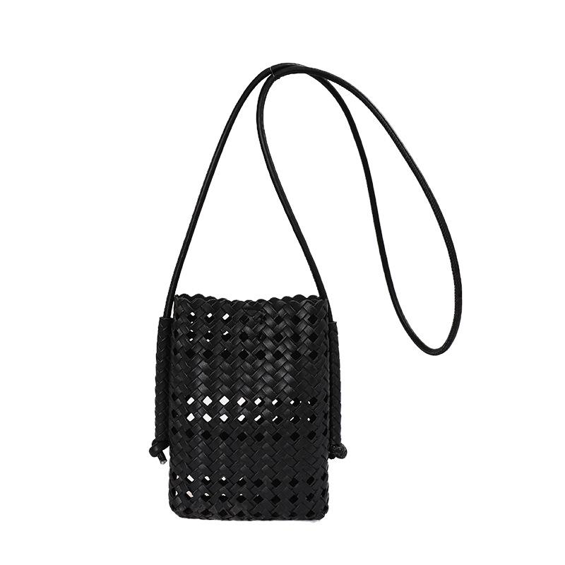 Korean INS Style Woven Hollow Shoulder Bag - Women's Summer Commuter Square Bag