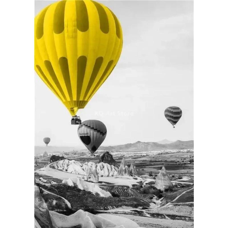 Nordic City Scenery Canvas Painting Yellow Wall Art Poster For Living Room Photograph European Landscape Picture Home Decor