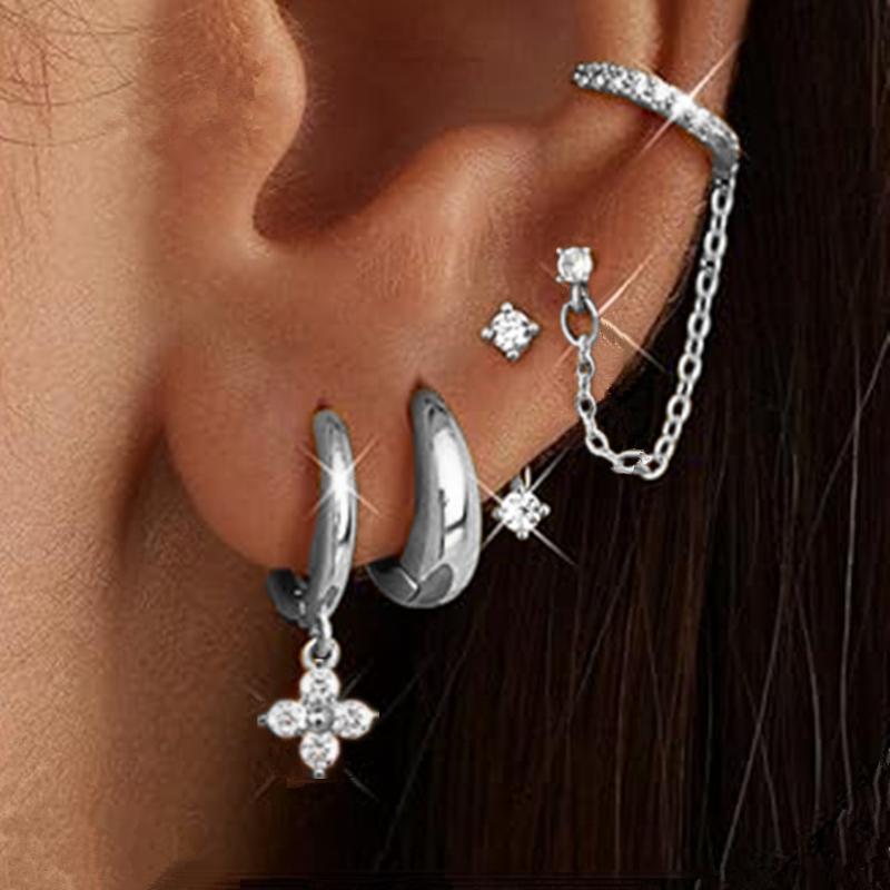 

4PCS Double Piercing Chain Huggie Hoop Earring Lot For Women Tragus Stud Earrings Flower Cartilage Helix Jewelry Lobe Earing Set
