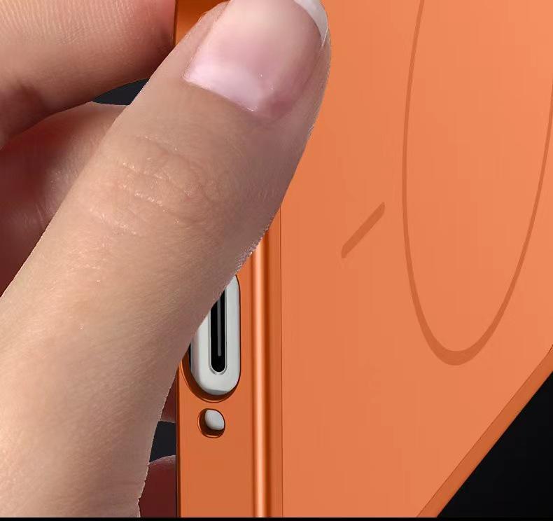 Xiaomi 17Pro Max Magnetic Full Coverage Anti-Fall Premium Case
