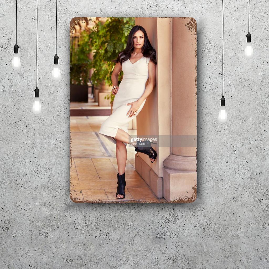 Famke Janssen Retro Vintage Tin Sign Poster Decorative Plaque Metal Plate Wall Decor