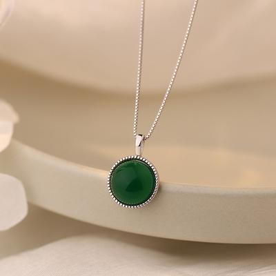 Green Bead Circular Necklace Geometric Retro Temperament Versatile Niche Personality Sweater Chain