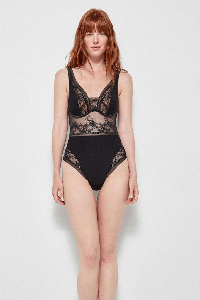 Körper Gisela (93097)