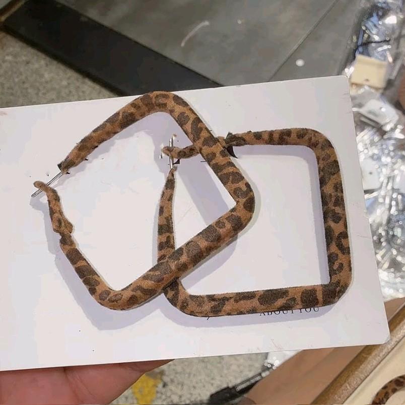 Silbernadel Harzleder Leopardenmuster Geometrisch Rund Blume Ohrringe Herbst und Winter Stecker Nische High-End Ohrringe Frauen