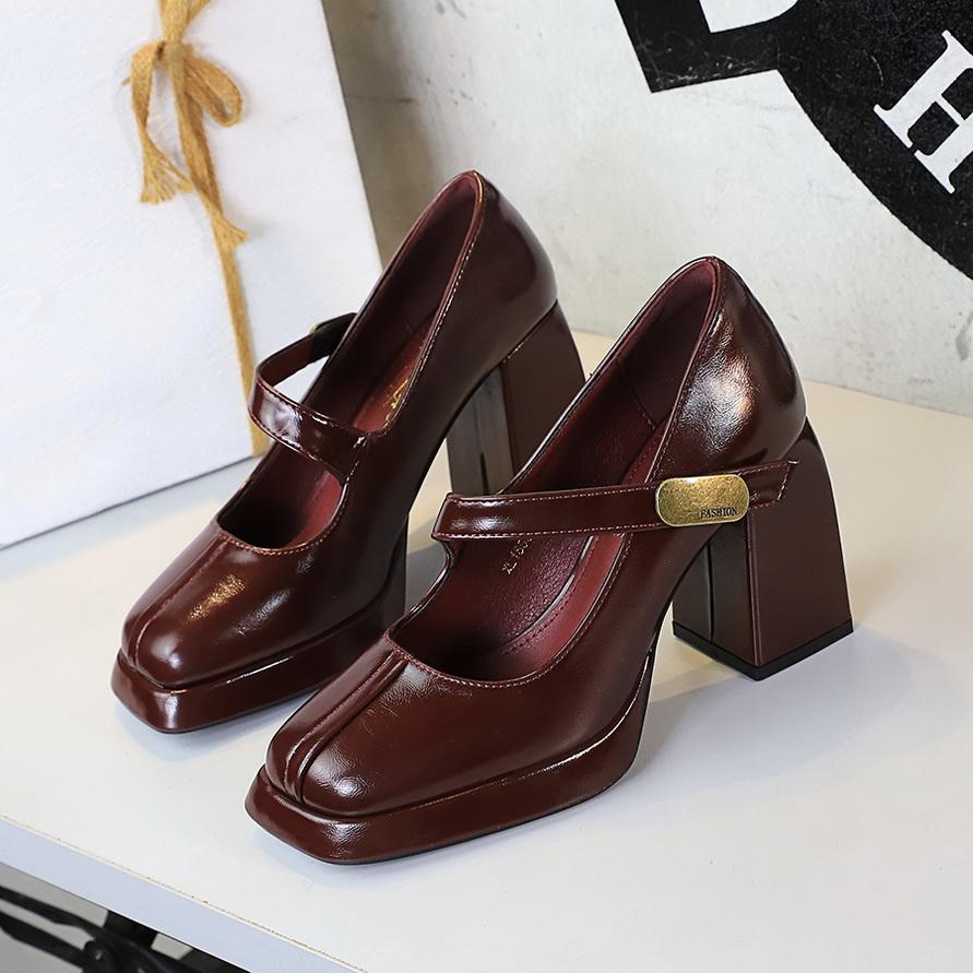Scarpe da Donna Tacco Alto Stile Retro Europeo e Americano, Tacco Grosso, Tacco Alto, Plateau Impermeabile, Fibbia in Metallo, Cinturino Dritto, Scarpa Singola