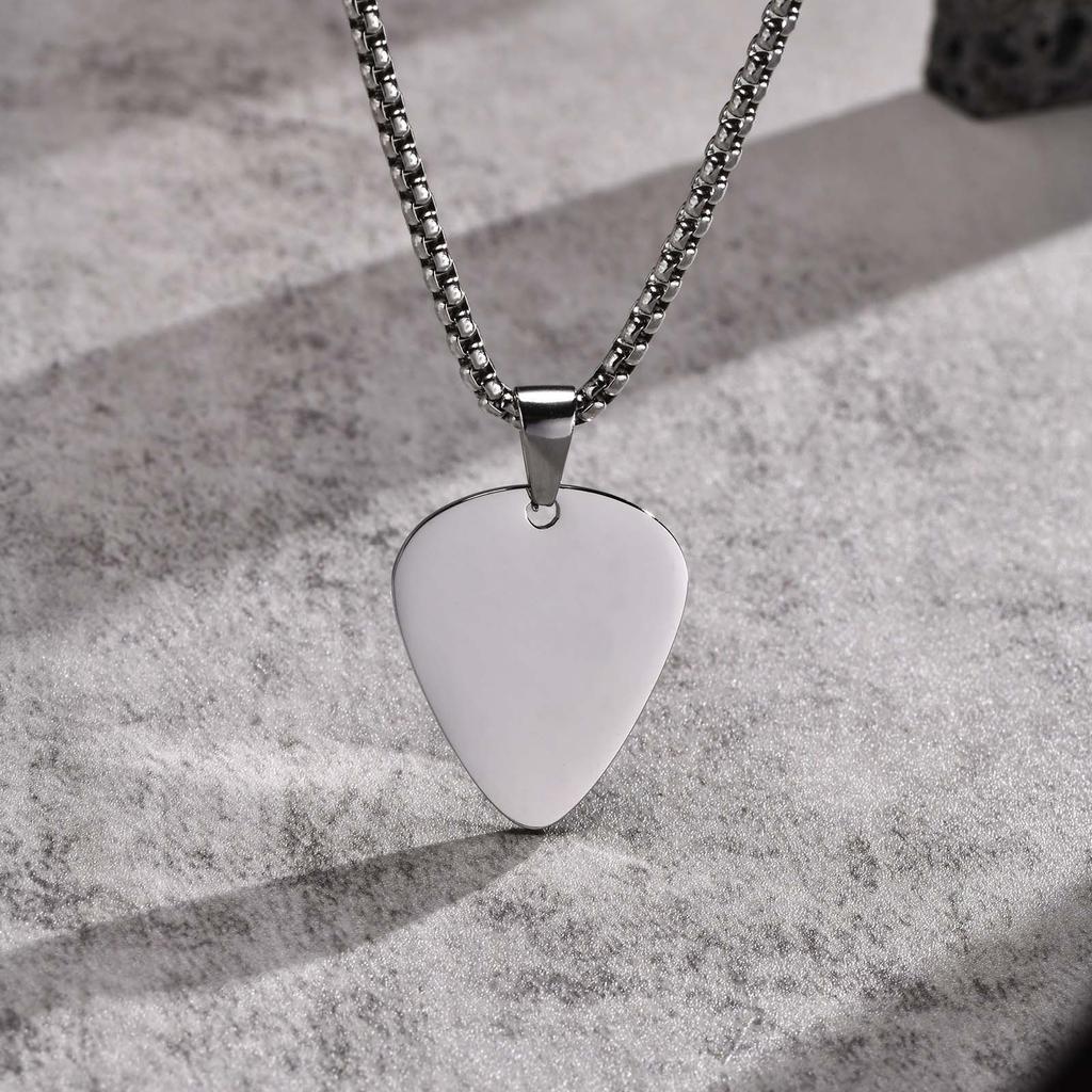 Mprainbow Einzigartige Gitarrenplektrum Halskette für Männer Jungen, Wasserdichter Edelstahl Anhänger Halsband, Band Schmuck für Musikliebhaber