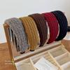 Korean Style Cable Knit Headband for Women – Elegant Autumn/Winter Hair Accessory
