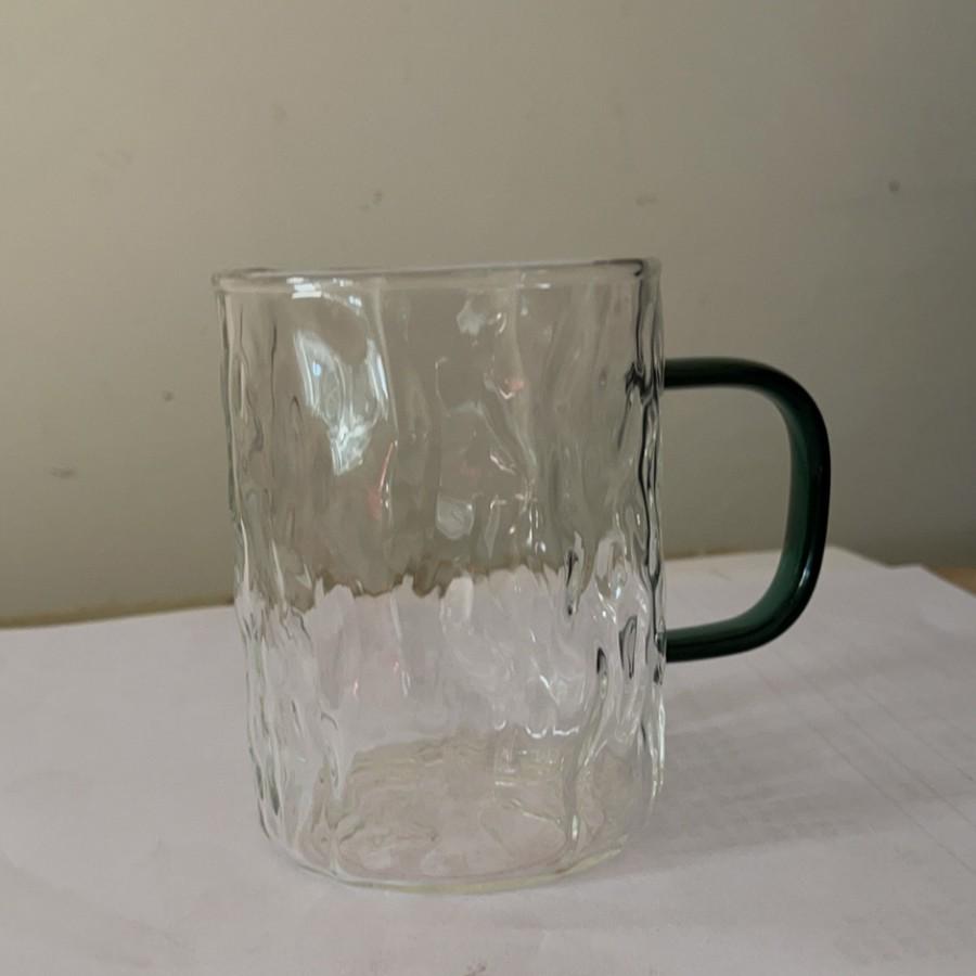 Högkvalitativ Värmetålig Kaffemugg i Glas med Handtag för Damer - Explosionssäker och Idealisk för Te eller Kaffe.