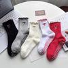 Professionelle Anti-Rutsch-Griff-Pilates-Socken Baumwolle Atmungsaktiv Mittellange Socken Schweißabsorbierend Hochelastisch Yoga-Socken für Damen