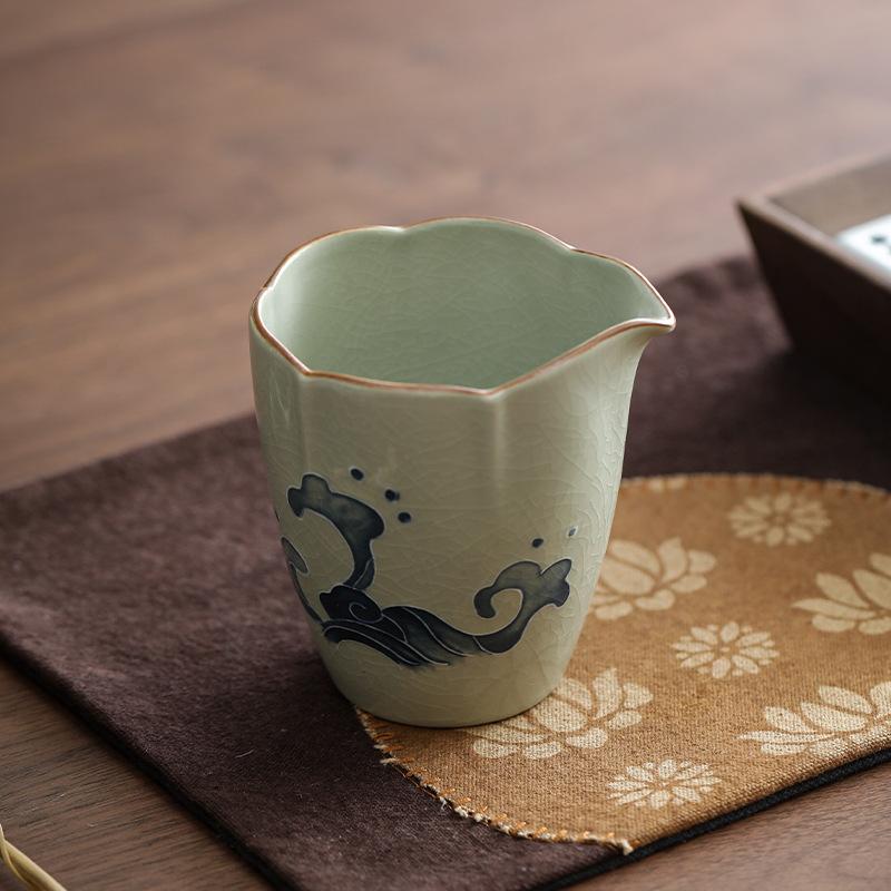 Stacked Carving Hand-Painted Geyao Yuanshan Fair Cup Retro Household Uniform Tea Tea Ceremony Accessories Ceramic Public Cup Tea Sea Tea Divider