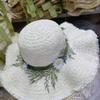 Hand-woven Raffia Straw Hat Sun Protection Wide-brimmed Fisherman's Hat Chrysanthemum Design Casual Beach Hat For Summer Outings