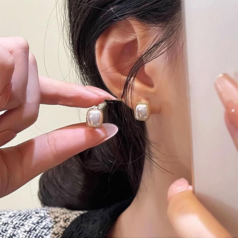 Korean Retro Geometry Square Pearl Plating Color Bead Stainless Steel Stud Earrings for Women Charm Wedding Bride Jewelry Gifts