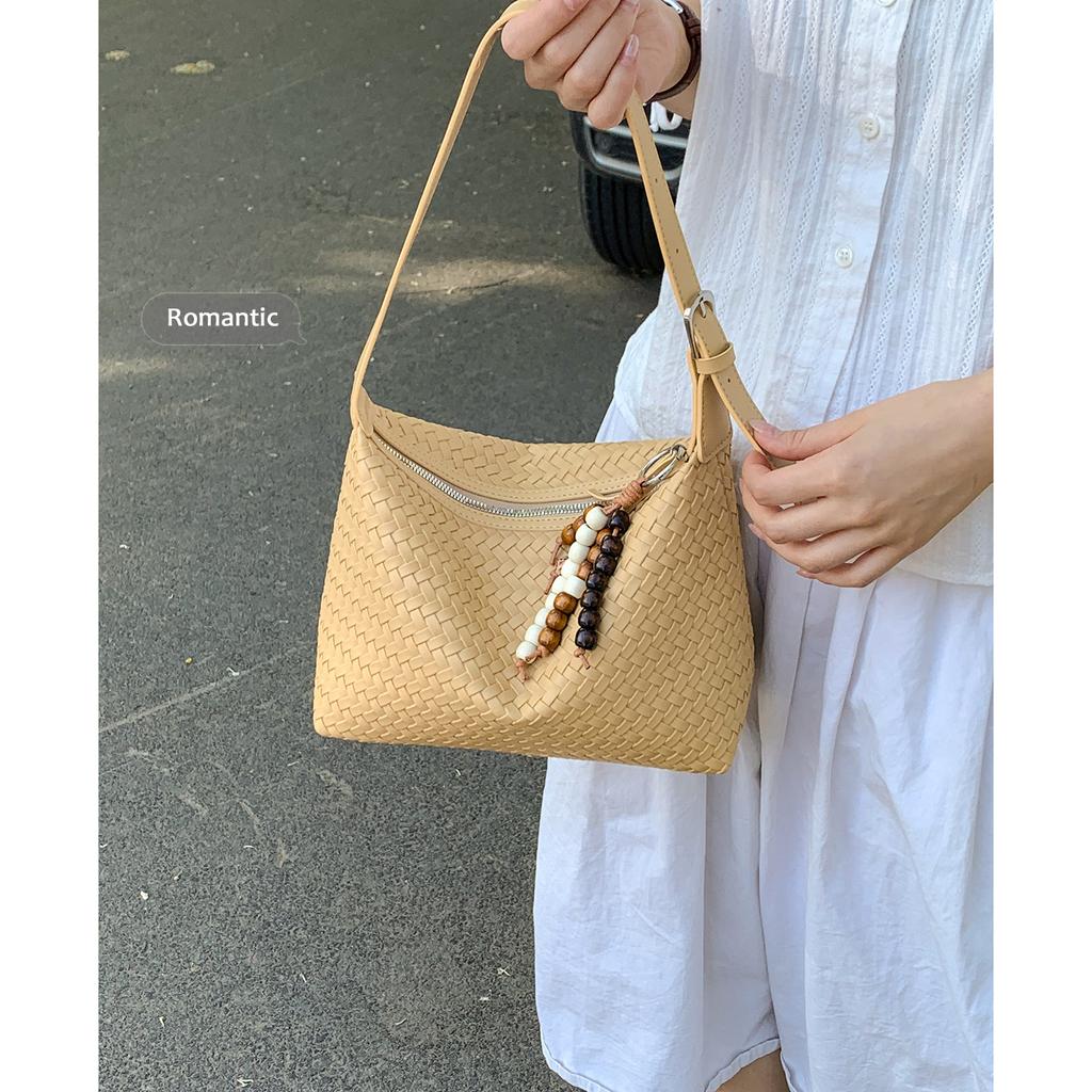 Underarm Bag - Women's Knitted Bag - Simple Bucket Bag - Shoulder Bag for Daily Commuting