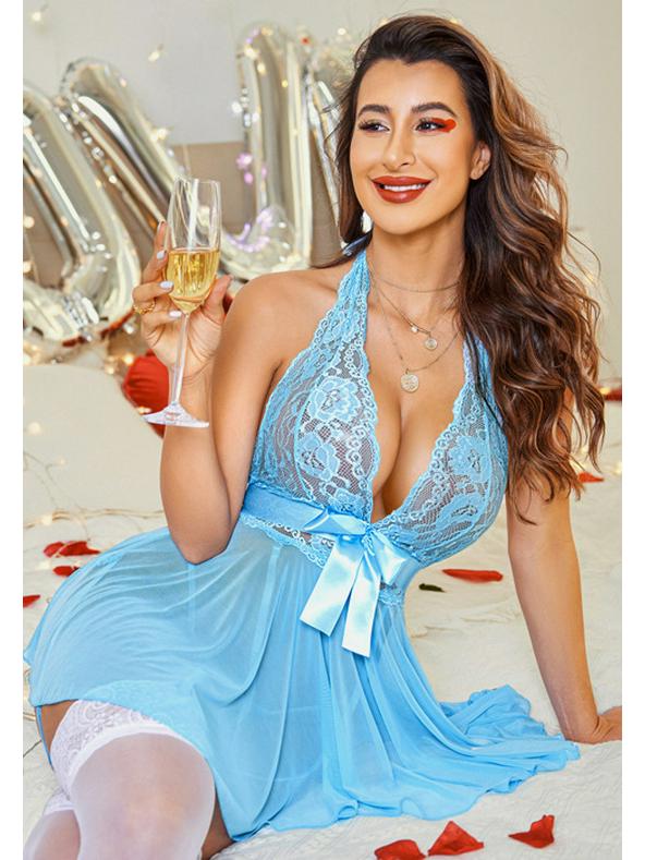 European & American Sexy Lingerie: Women's See-Through Mesh Suspender Nightgown Plus Size Set