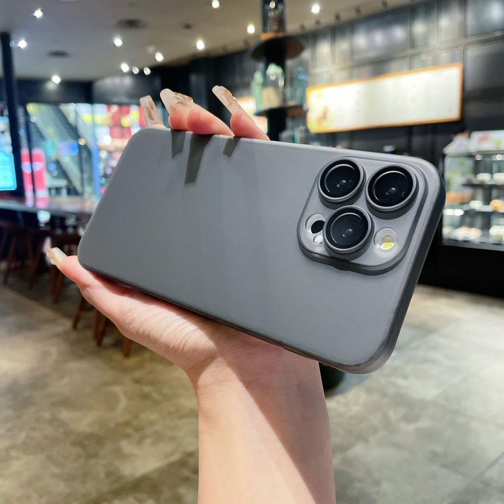 Applicable To Apple 16promax Mobile Phone Case PC Ice Fog Magnetic Absorption IPhone 15Pro Skin Feeling Matte 16e Lens Film