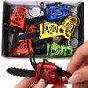 4 stuks Grappige Plastic Gesimuleerde Geluidskettingzaag Sleutelhanger Creatief Repareergereedschap Zaagpop Tas Hanger Sleutelhanger voor Vrouwen Mannen