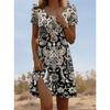 Damenkleid für den Strandurlaub-Stil