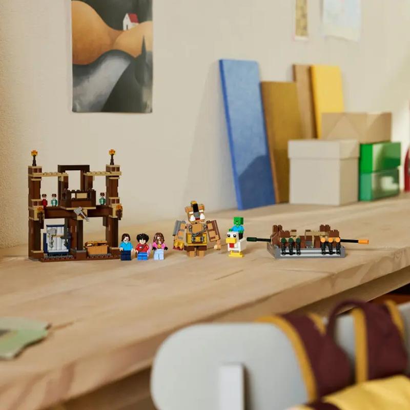 LEGO 21272 Woodland Mansion Fighting Ring Block Toys