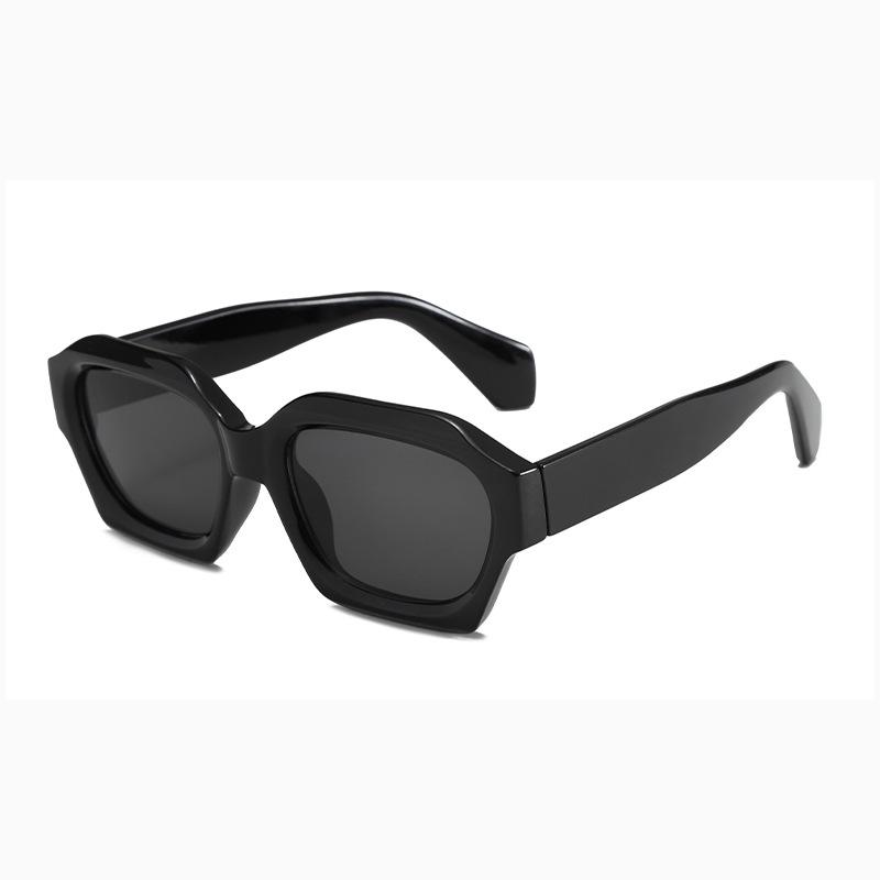 

Унисекс Модные Квадратные Солнцезащитные Очки: Стильная защита от солнца для отдыха и уличного стиля