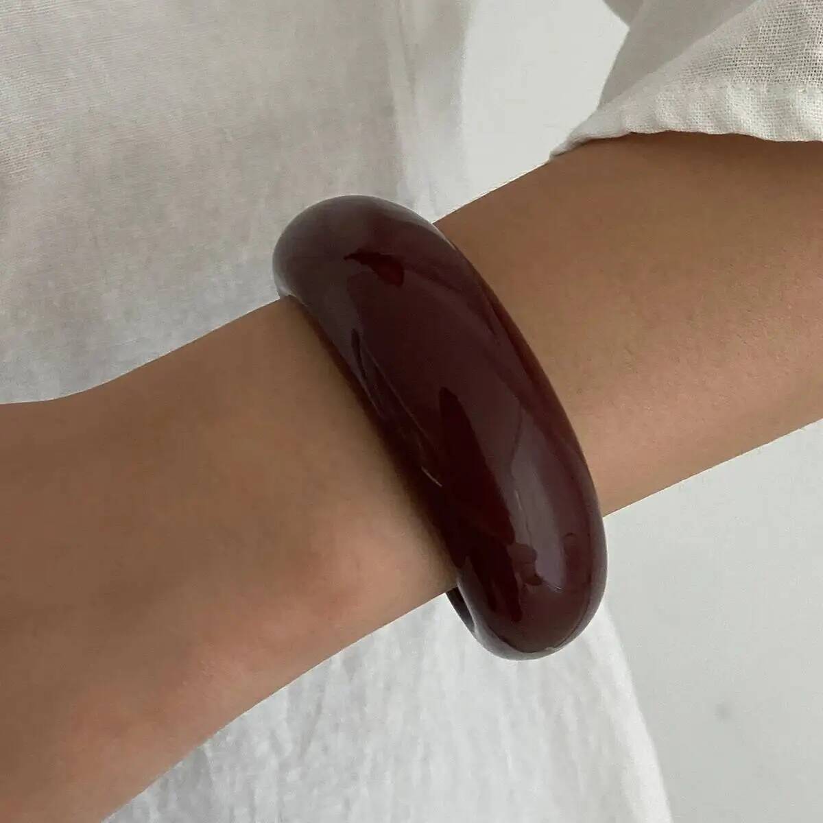 SHIXIN Retro Thick Resin Acrylic Wide Bracelet for Women Bohemian Geometric Irregular Stackable Opening Bangle Party Jewelry New