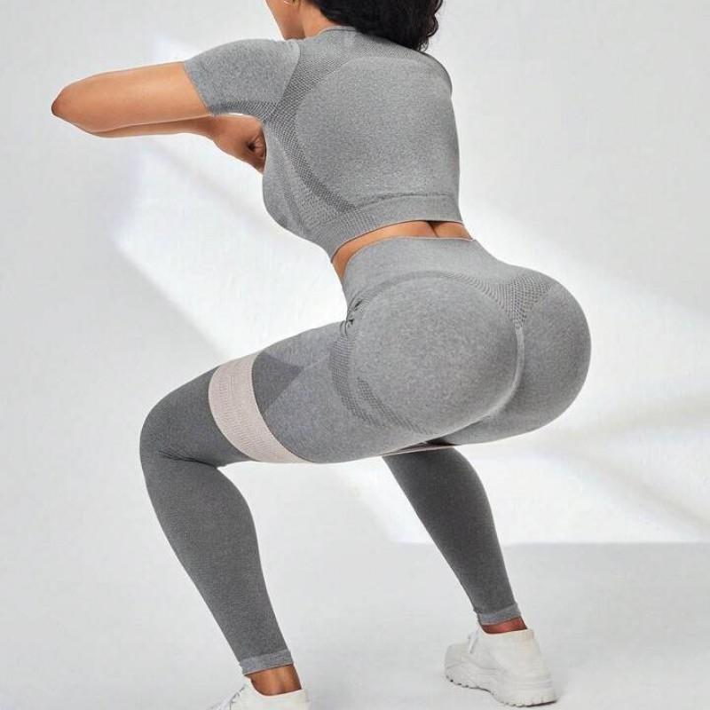 Womens Seamless Yoga Set With High-Waisted Leggings Short Sleeve Top Fitness Training