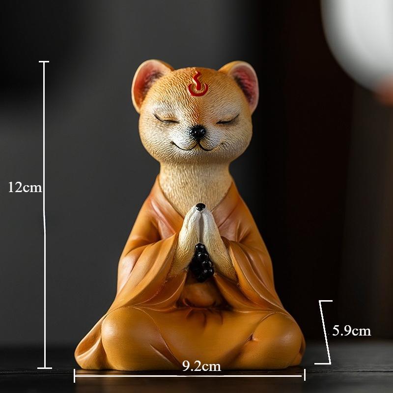Hot Sales Animal Resin Crafts Sitting Meditation White Fox Meditation Garden Bonsai Decoration Courtyard Landscaping Decoration