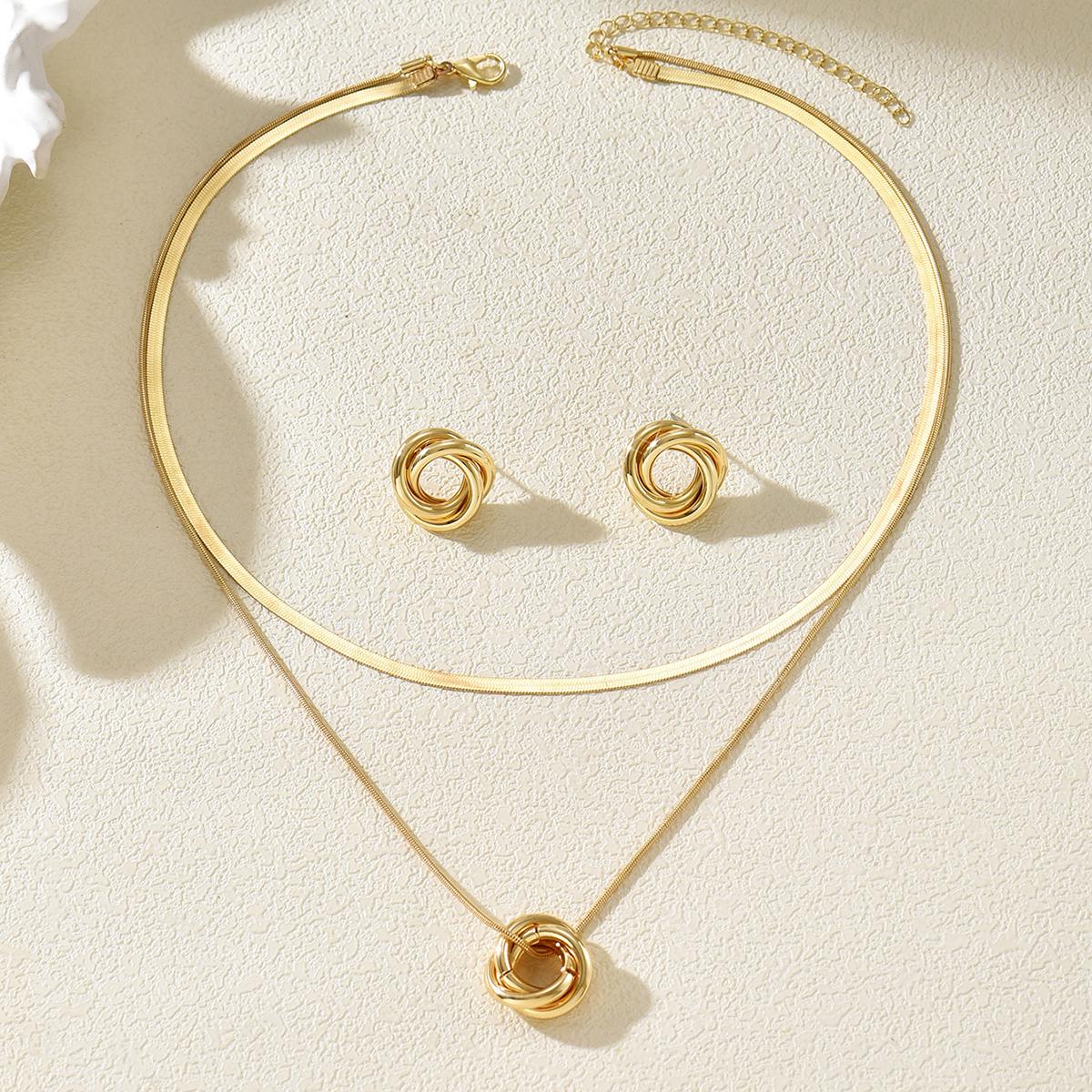 

Simple Gold Color Geometic Interlocking Circle/Knot Necklace Earrings Set For Women Trend Daily Wear Party 2 PCS Jewelry