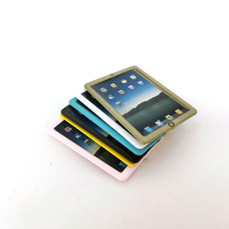 Game Accessories Pocket Game Controller Model Doll House Electronic Controller Model Pet Figure