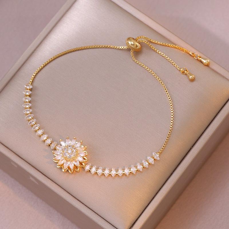 Necklace female, Japanese and Korean style sunflower with diamonds, sunflower ring, rotatable collarbone chain, jewelry