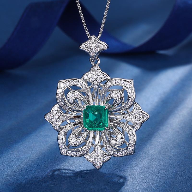 Jewelry Copper Bottom Gold-Plated Imitation Colored Treasure Square Diamond 8 * 8 Camellia Pendant Necklace Female
