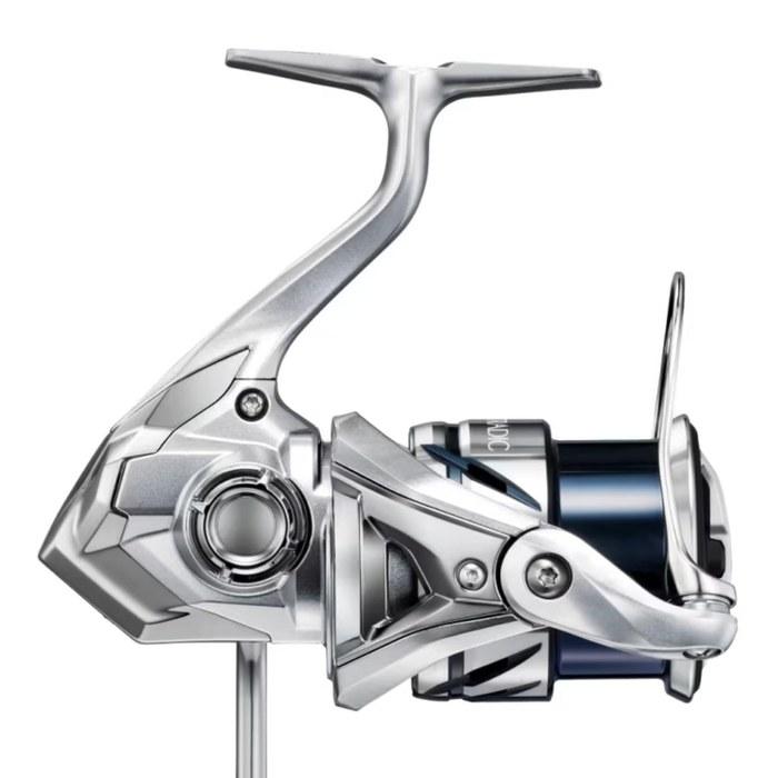 Shimano Spinning Reel 23 Stradic C3000 Silver