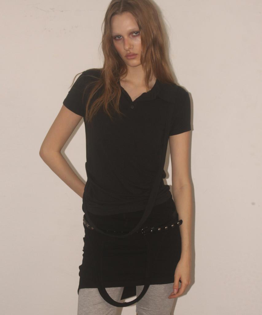 PLACE STUDIO Strap Side Shirring Slim Fit Standard Women'S Collar Soft Short Sleeve T-Shirt [Charcoal]