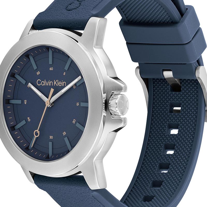 Calvin Klein Quarz Uhr Silikonarmband 42mm Blaues Zifferblatt 30M Wasserdicht Herrenuhren 25200470