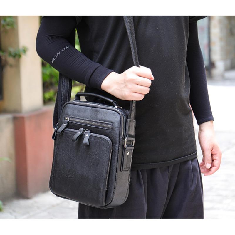 Genuine Leather Large Capacity Shoulder Crossbody Bag Vintage Crazy Horse Leather Shoulder Bag Multifunctional Cowhide Crossbody Bag