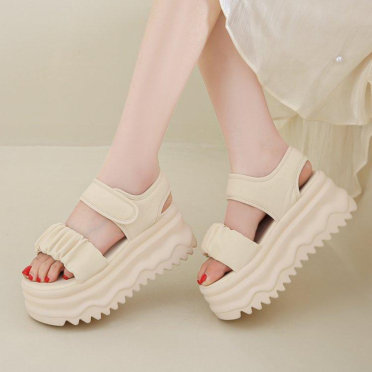 

8.5Cm height-increasing sandals women s summer 2025 new versatile Velcro small people are not tired of feet platform sandals 39
