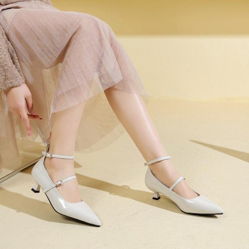 Fashion Spring New Thin Heel Shoes Women's Fashion Pointed Head Shallow Mouth Metal Buckle A Line with Non-slip Low Heel Shoes