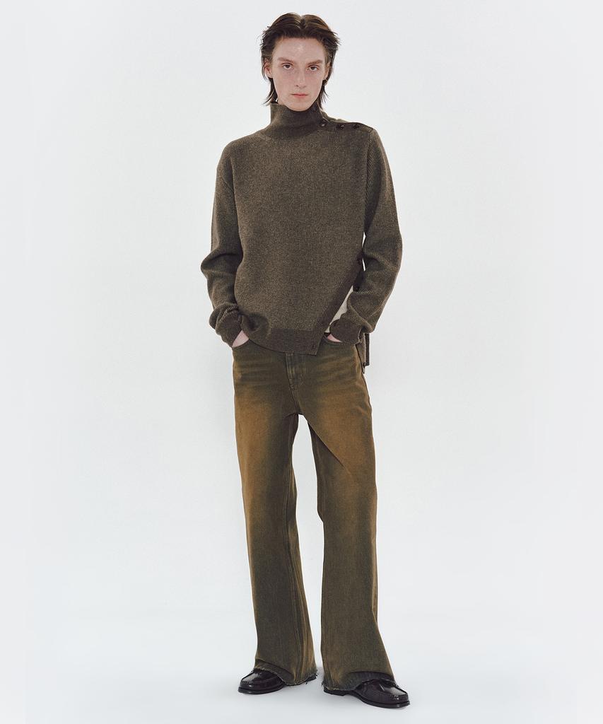 MMIC Rocker Flare Jeans (Brown)