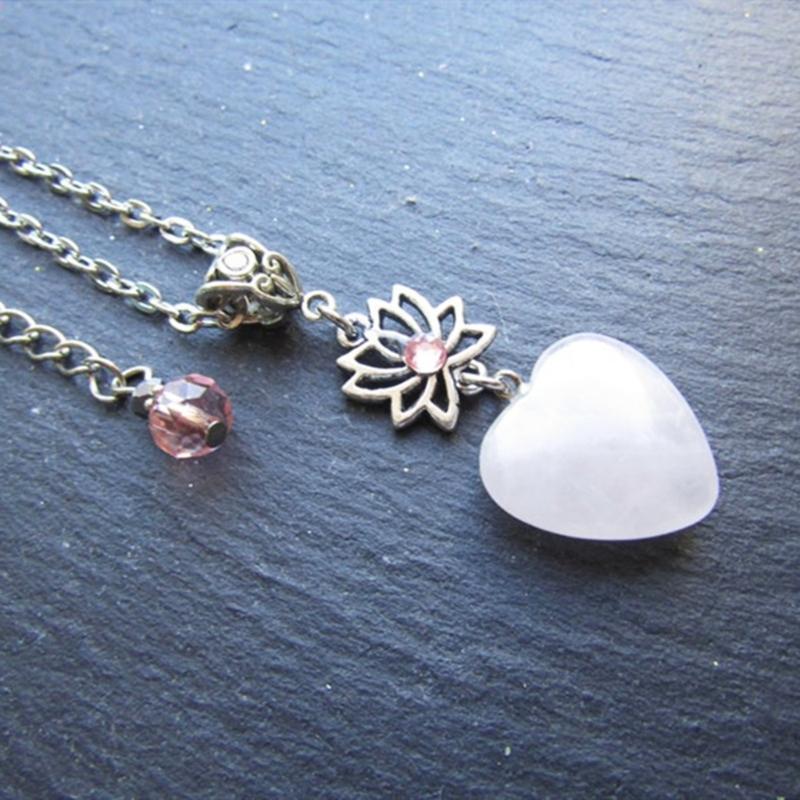 Quartz Necklace Natural Stone-Heart Charm Clavicle Chain for Women Lotus Flower Pendant Choker Party Valentines Day Gift
