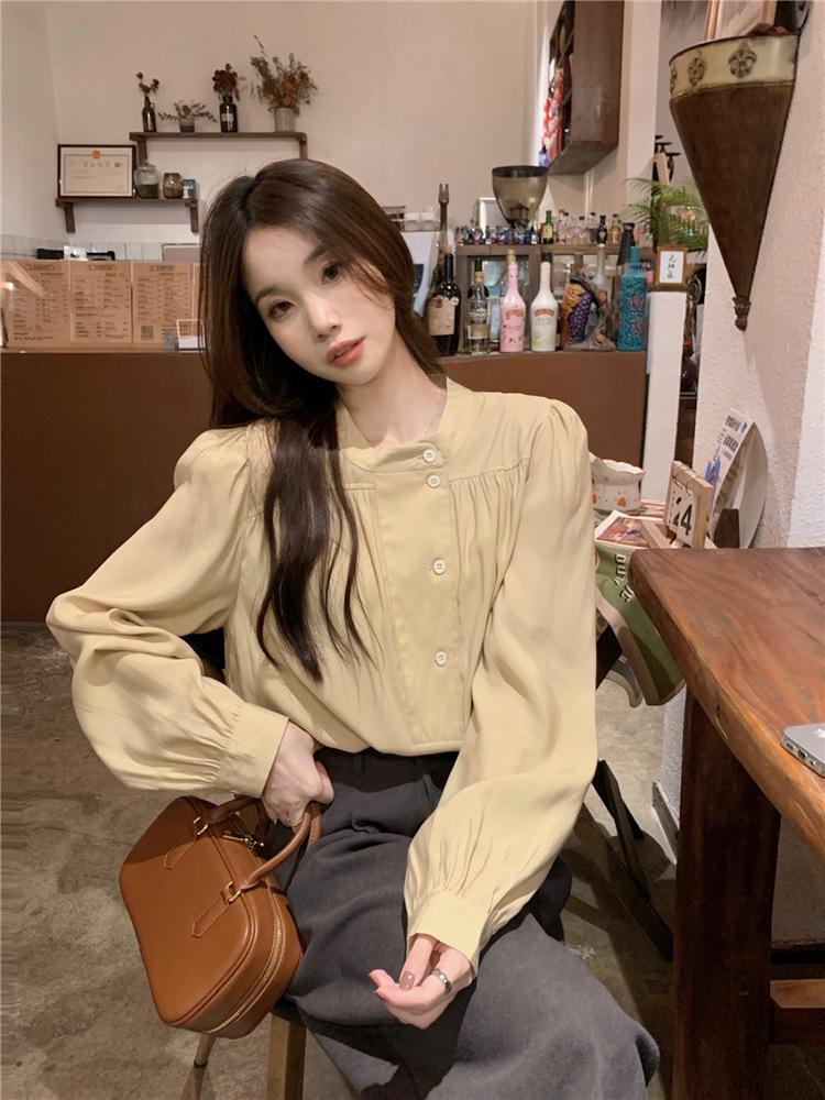 

Korean Style Fresh Literary Shirt & Cargo Pants Set - Simple, Versatile, and Slimming for Commuting. One Size