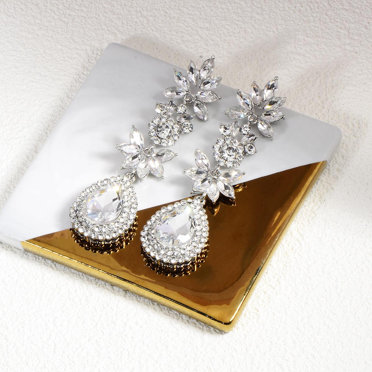 Wedding Bridal Earrings Women s Fashion Long Flower-style Teardrop Dangle Earrings