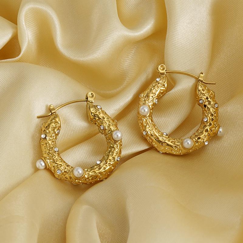 18k Stainless Steel Pearl Earrings - European & American INS Style, Niche Titanium Steel Retro Ear Cuffs for Women