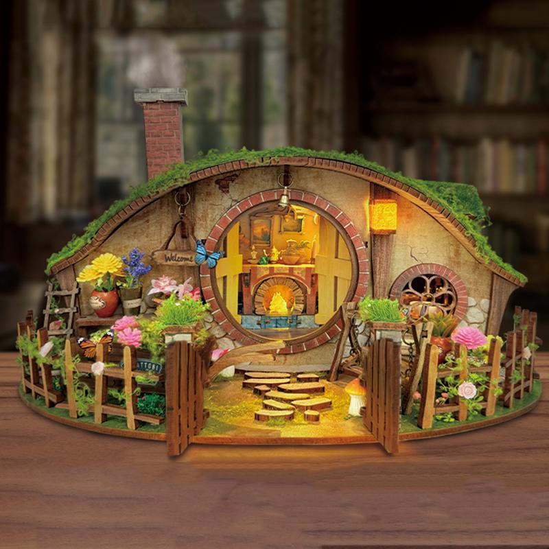 DIY Wooden Magic Ring House Figurines Miniatures Handmade Forest Casa for Friends Birthday Gifts Home Decoration Crafts