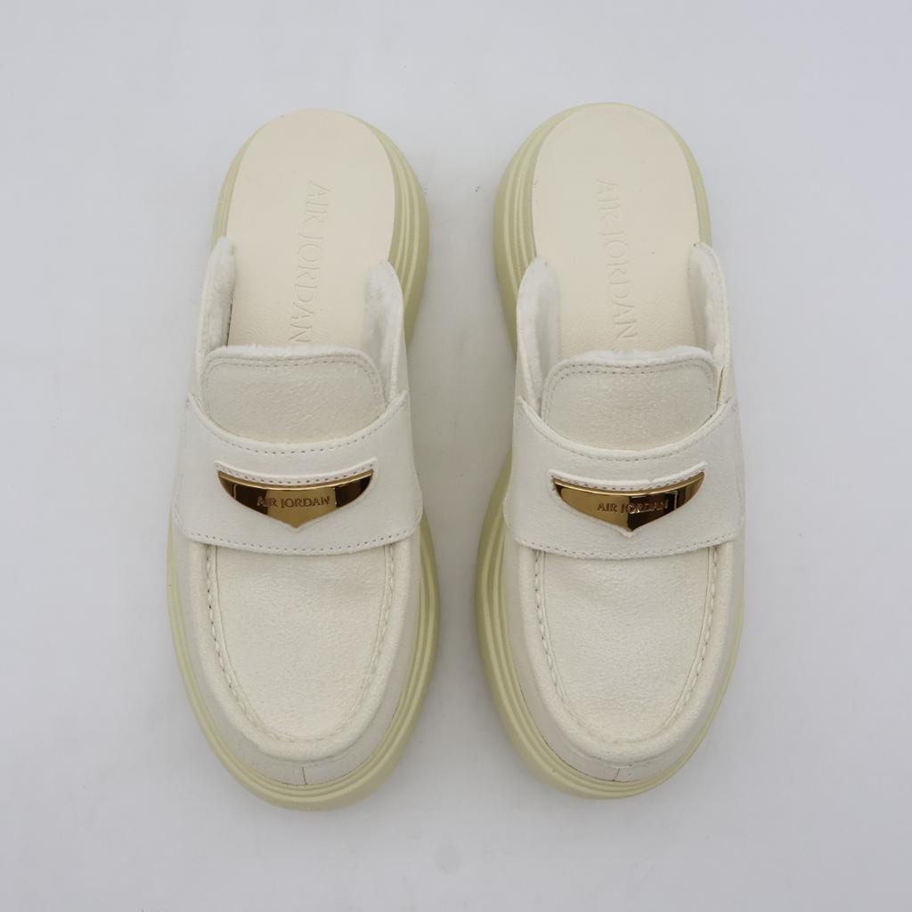 IM6663-071 Nike Air Jordan Mules Soft Pearl (Damen)