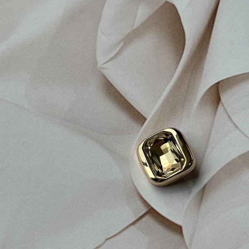 5pcs Fashionable Diamond Buttons High Quality Large Rhinestone Metal Shank Buttons Clothes Decorative Buttons