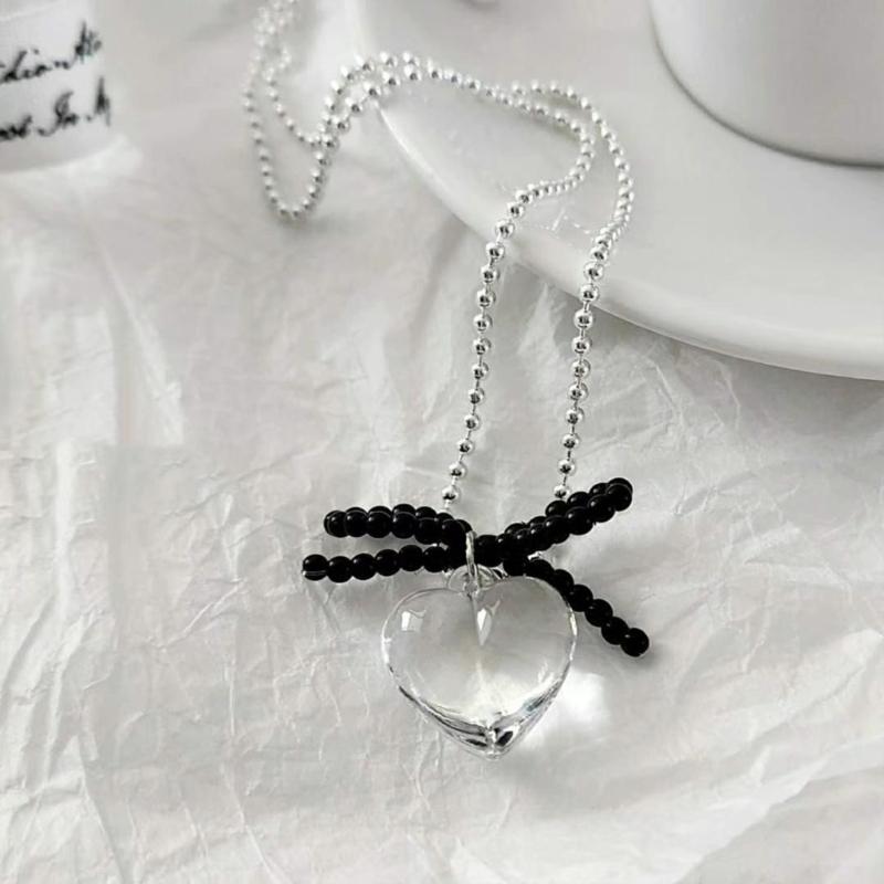 Simulated Pearl Necklace Female Temperament Pearls Bowknot Collarbone Chain Student Adjustable Chain Sweater Chain