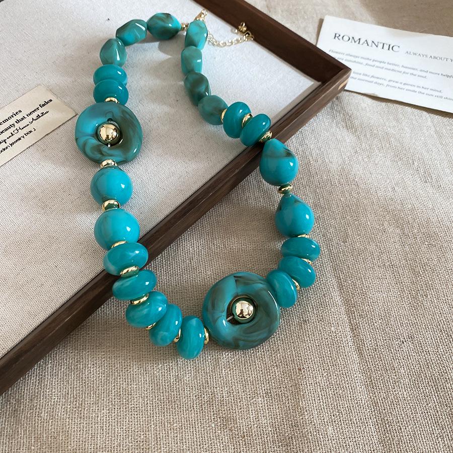 Europäische Retro Geometrische Perlen Edelstahl Choker Halskette