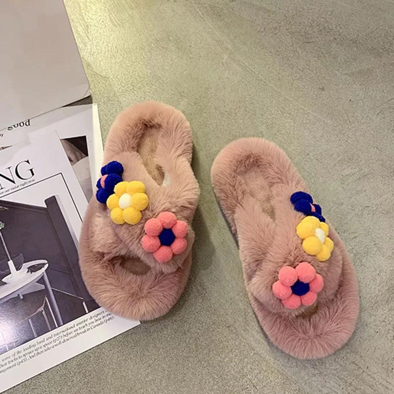 Slippers Women Winter Cute Fluffy Fur Slipper Flower Home Slides Platform Flat Indoor Floor Flip Flops Women Ladies Shoes 2024