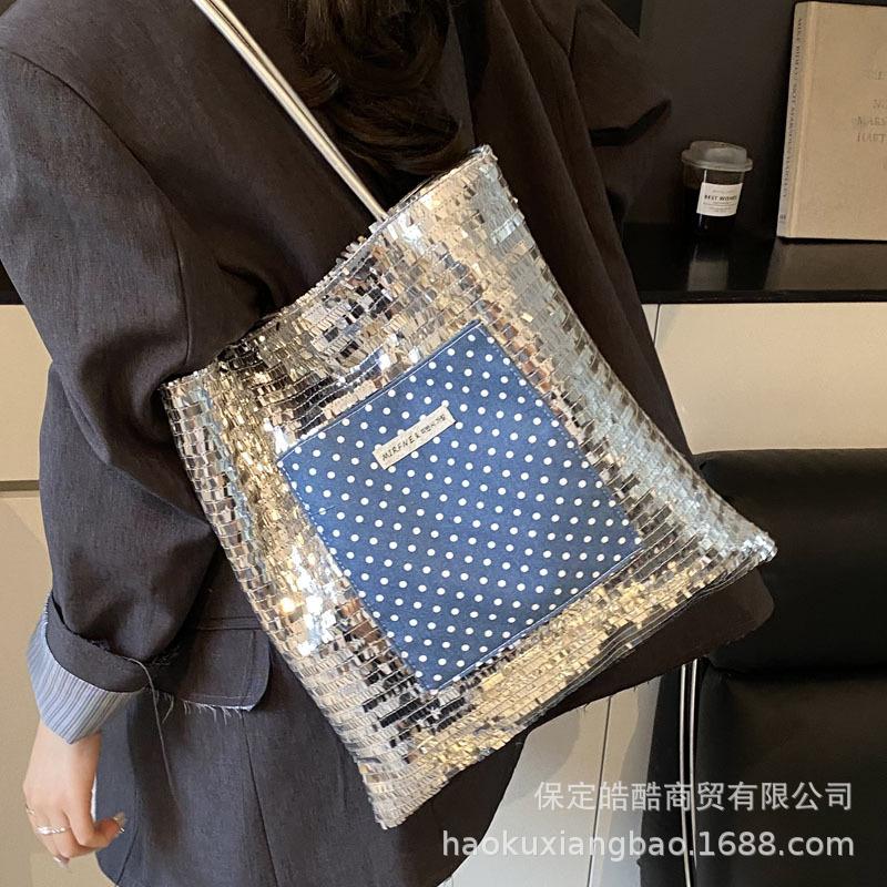 2025 New Korean Version Fashion Tote Bag Casual Sequins Large Capacity Underarm Shoulder Bag Handbag Female Texture Tide